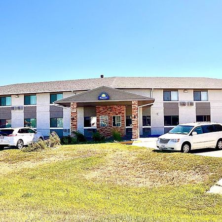 Days Inn By Wyndham York Ngoại thất bức ảnh