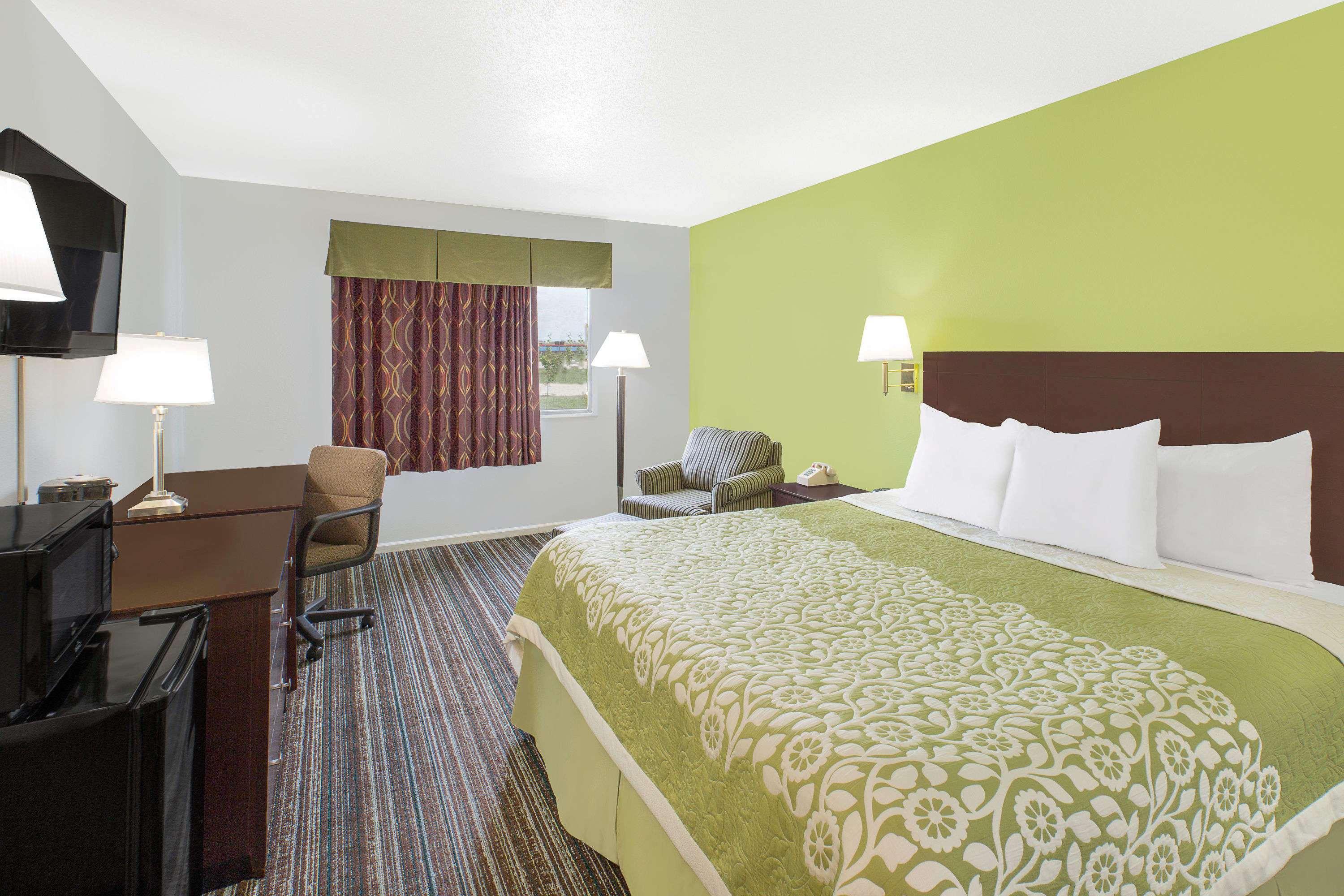Days Inn By Wyndham York Ngoại thất bức ảnh